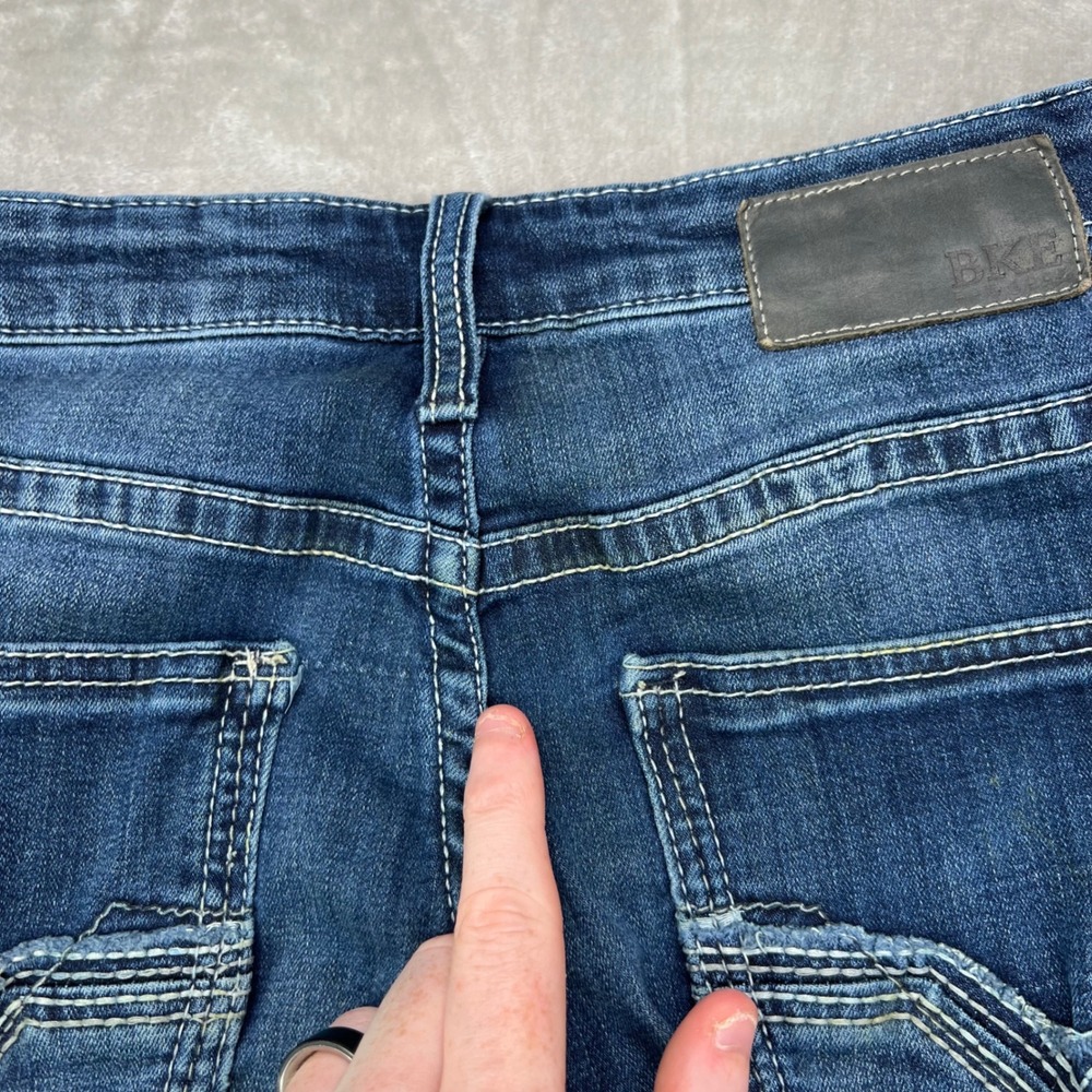 BKE Jake Straight Jeans Mens 29x34 Blue Wash Embroidered Coolmax Performance - Picture 5 of 16